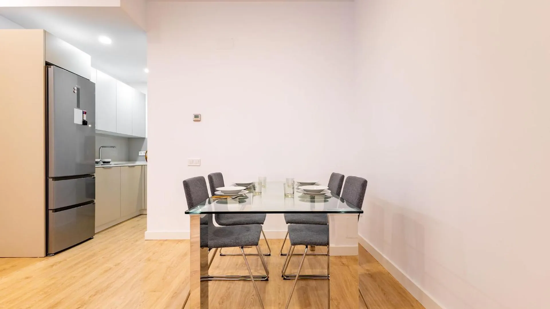Nuevo Apartamento Clanset, Junto A Palacio Congresos Apartment Seville 0*,  Spain
